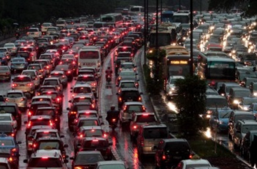  Bukan Pembagian Jam Masuk Kerja, Dua Hal Ini Dapat Menjadi Solusi untuk Mengurai Kemacetan Jakarta