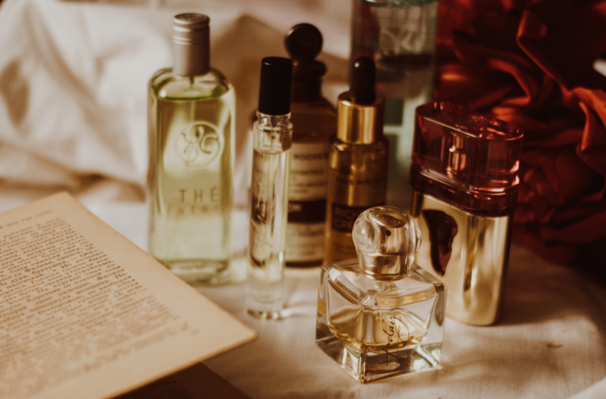  Rekomendasi Parfum Murah untuk Menunjang Aktivitas Kamu!