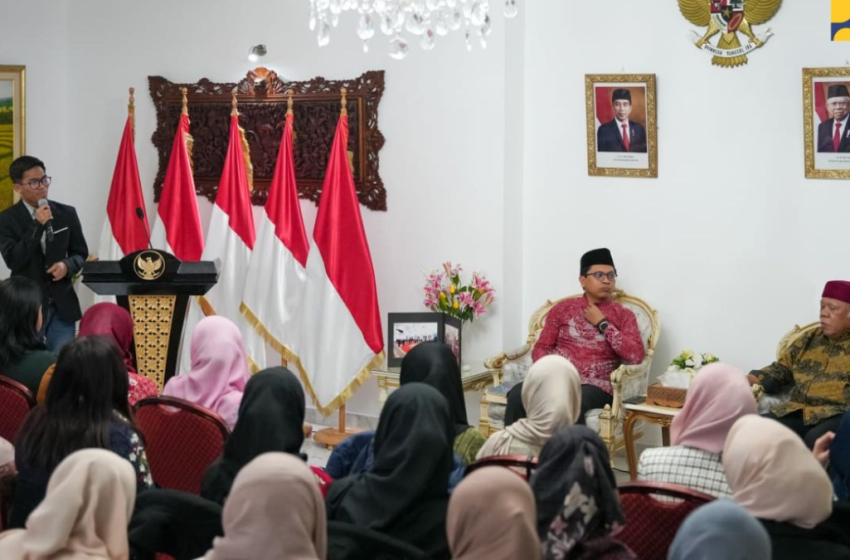  Temui Pelajar Indonesia di Tunisia, Menteri Basuki: “Nikmati Proses Belajar”